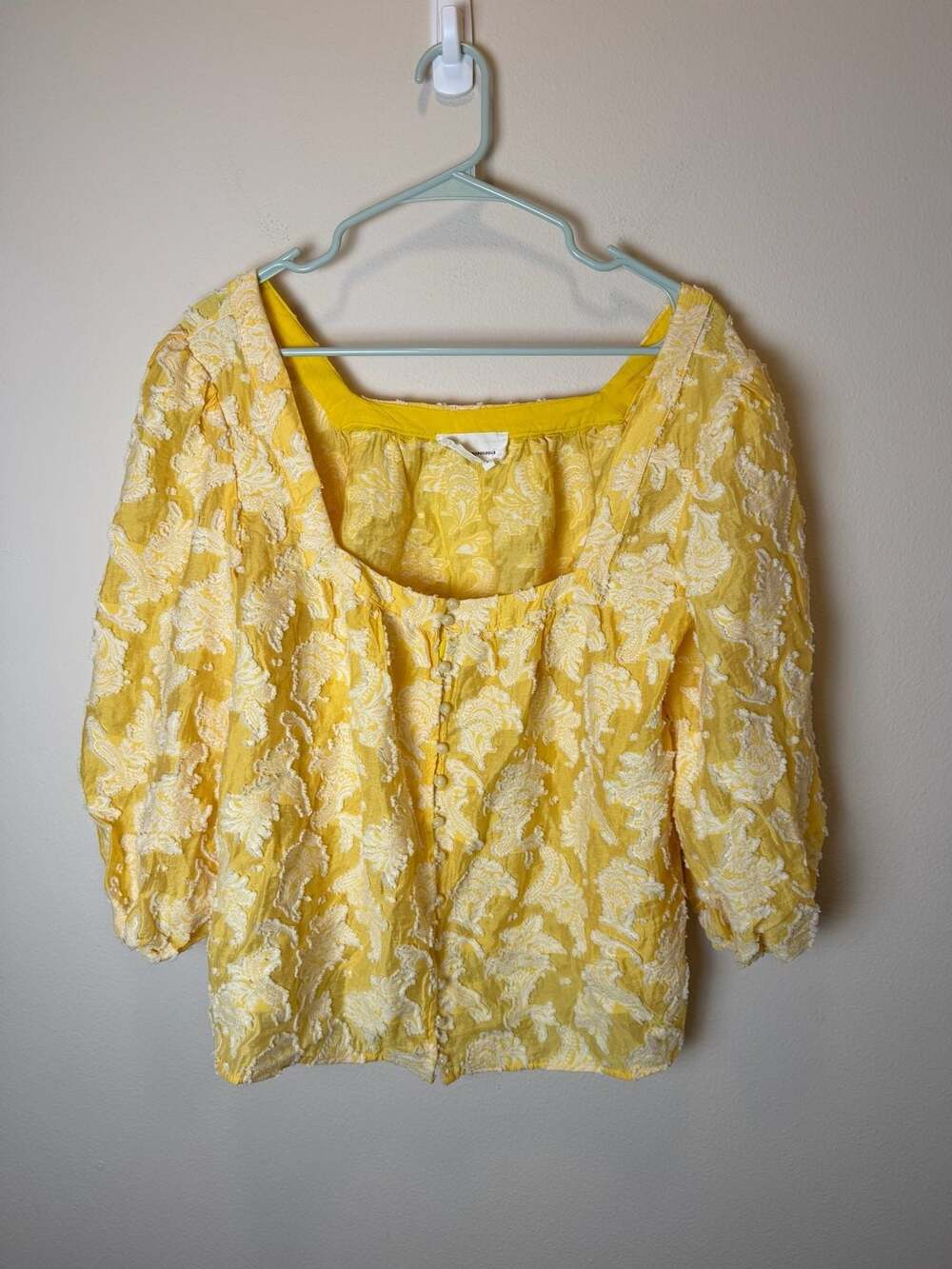 by Anthropologie Textured Blouse Size M Yellow White Clip Dot Square Neck